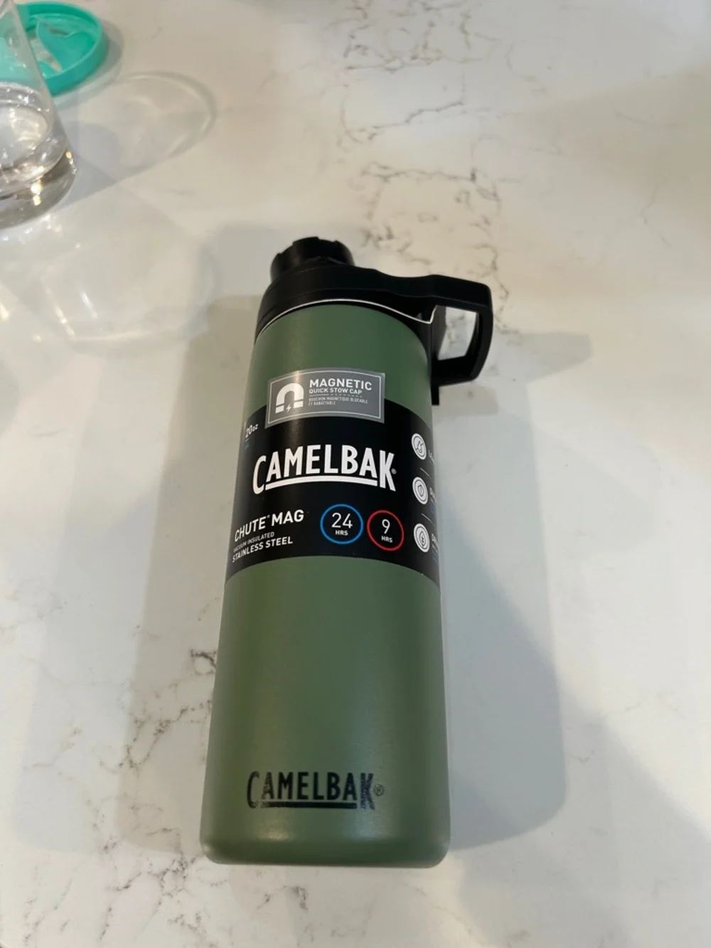 Camelbak 20oz Stainless Chute Mag Bottle - Olive Green with Black Cap - Picture 1 of 1
